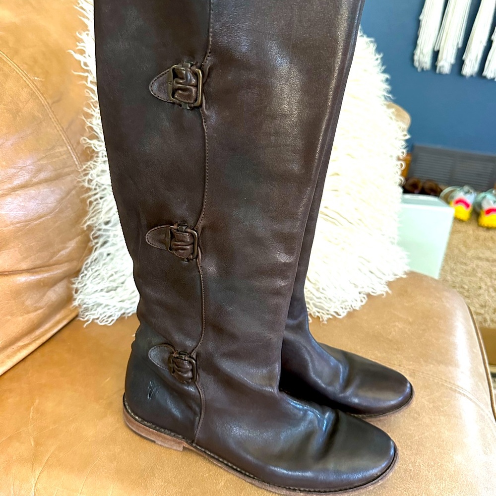Frye Paige Buckles
